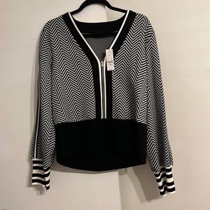 Brand new New York and Company top